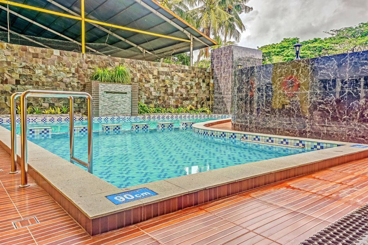 Kirei Hotel Bantaeng Extérieur photo