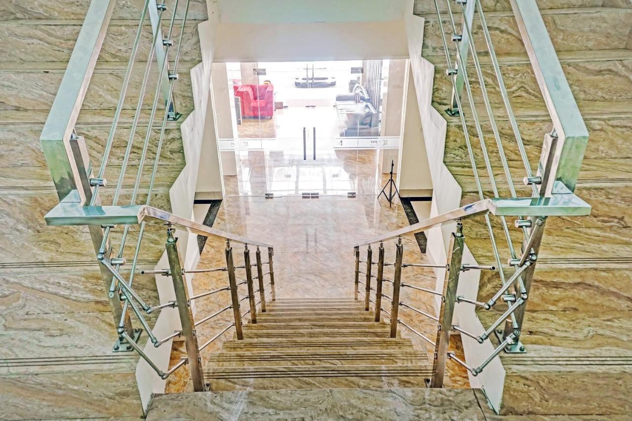 Kirei Hotel Bantaeng Extérieur photo