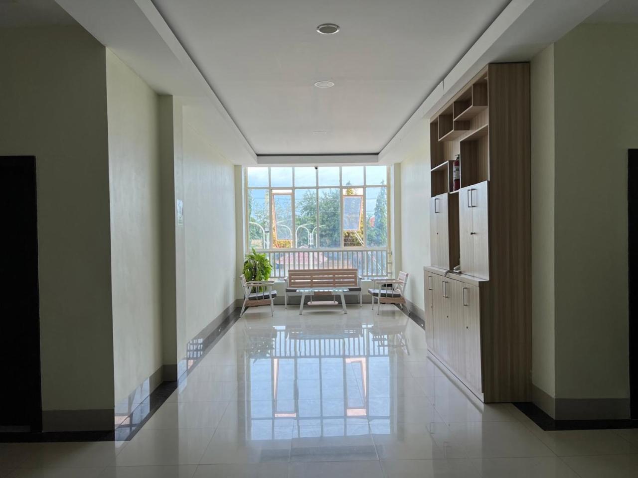 Kirei Hotel Bantaeng Extérieur photo